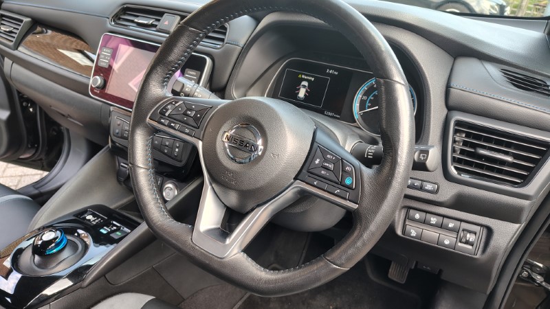 Nissan Leaf Tekna E+ (2)